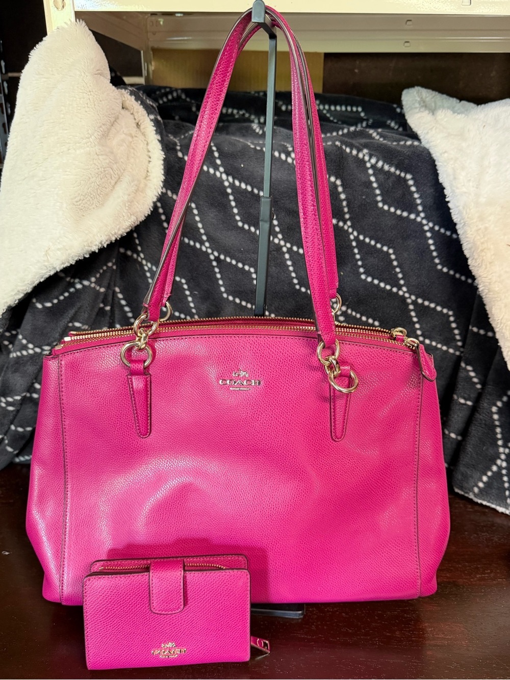 Coach Christie Carryall in Crossgrain Leather Matching Wallet